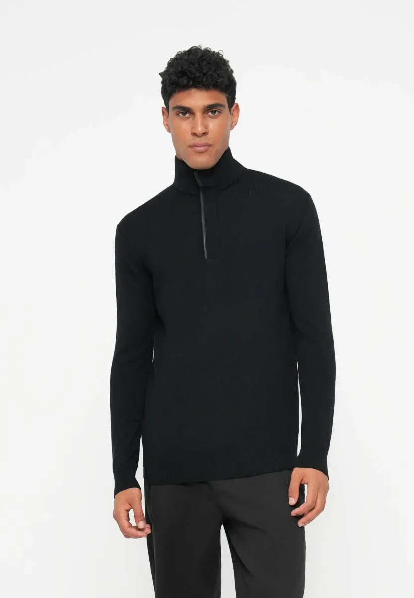 TROYER - Strickpullover - black