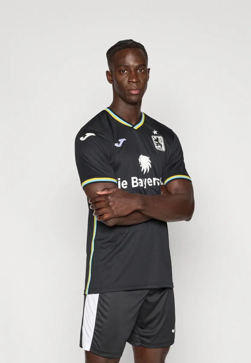 TSV 1860 MÜNCHEN SPECIAL EDITION - Vereinsmannschaften - black