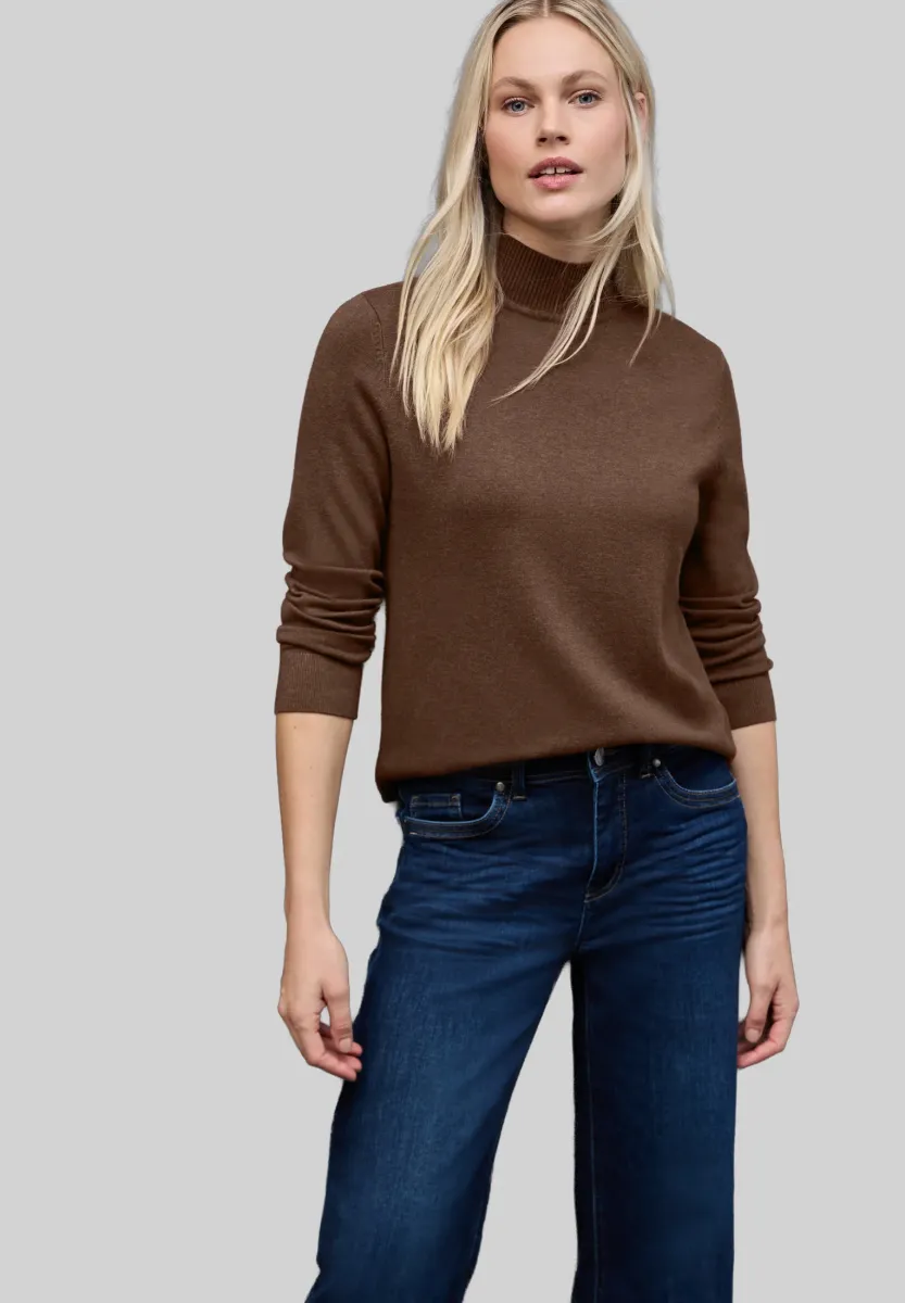 TURTLENECK - Strickpullover - braun