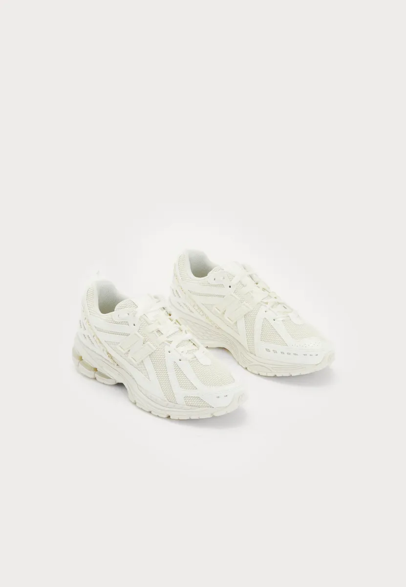 U1906 FRILL - Sneaker low - off white