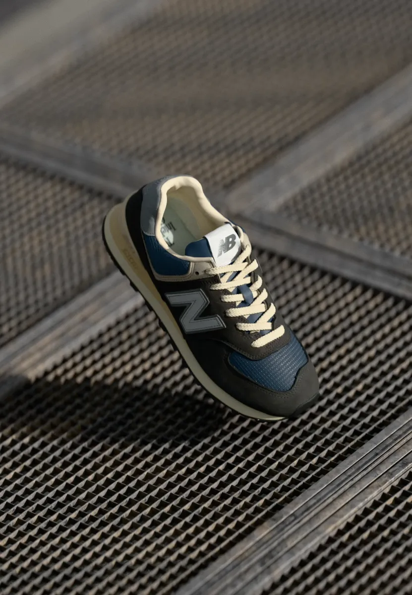 U574 UNISEX - Sneaker low - black cement