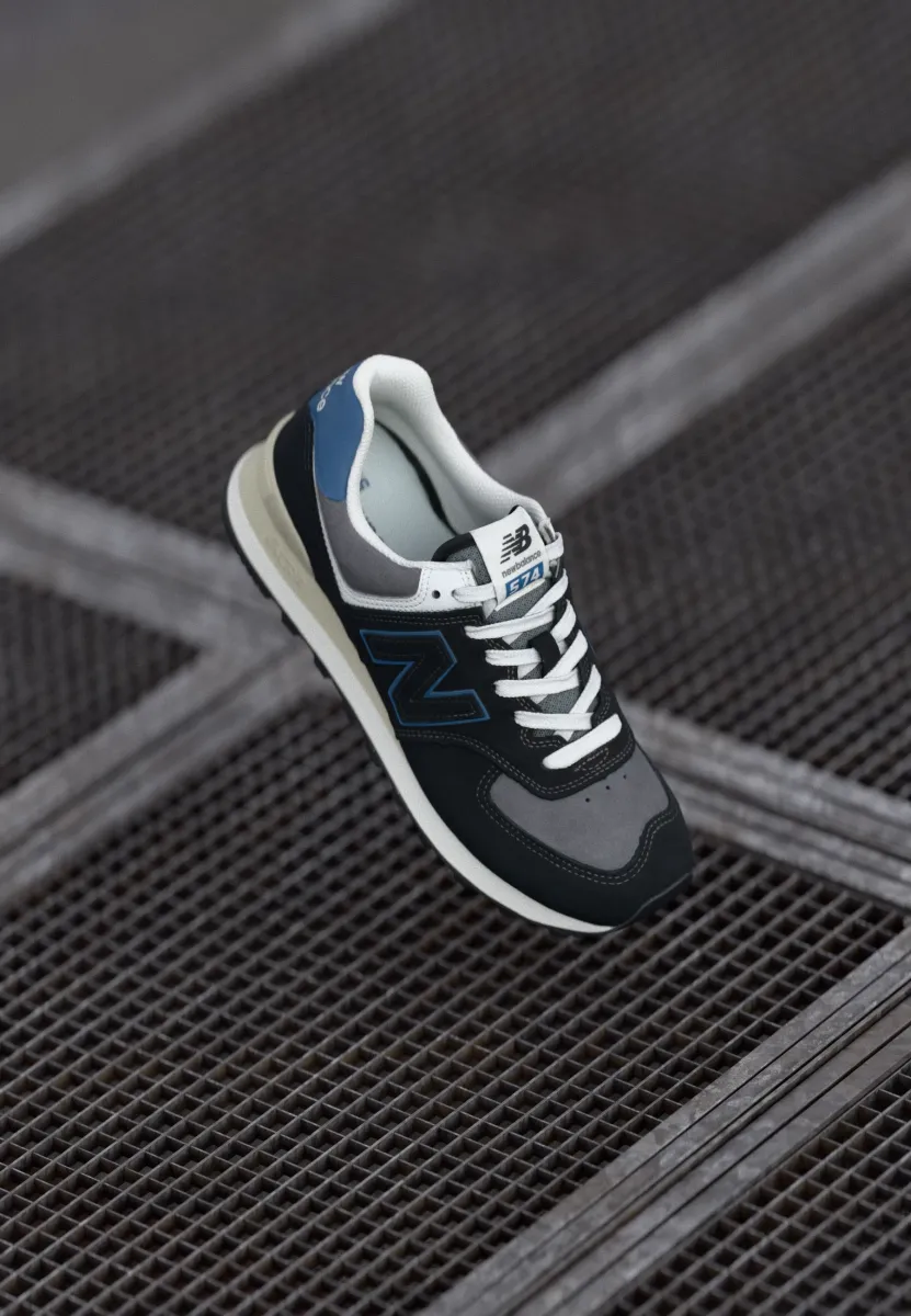 U574 UNISEX - Sneaker low - black