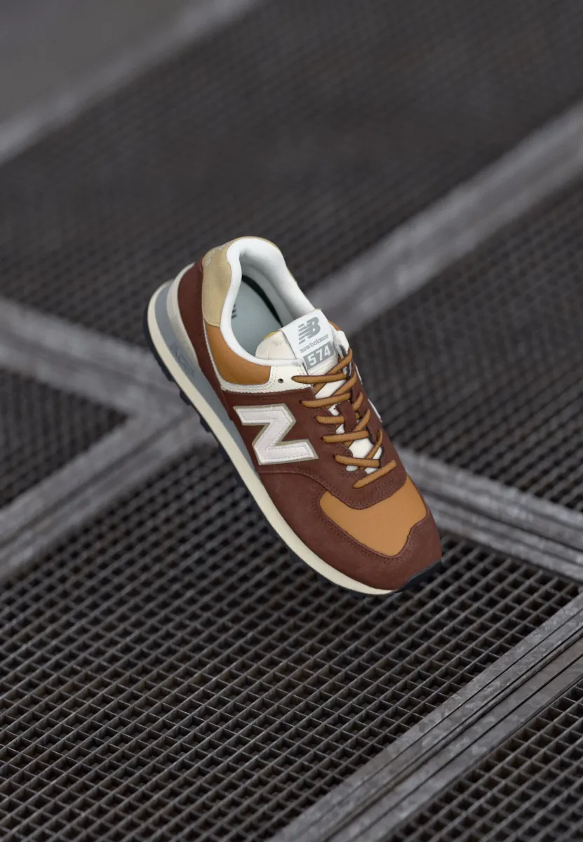 U574 UNISEX - Sneaker low - rich oak