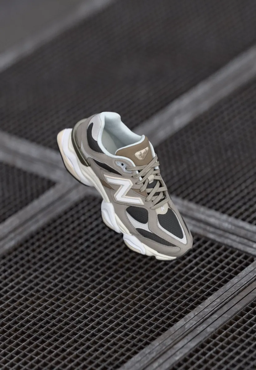 U9060 UNISEX - Sneaker low - arid stone