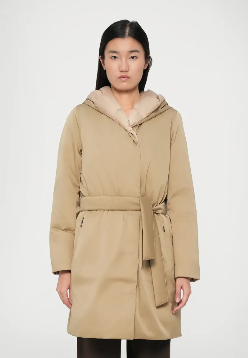 UGGIOSO - Daunenmantel - biscotto