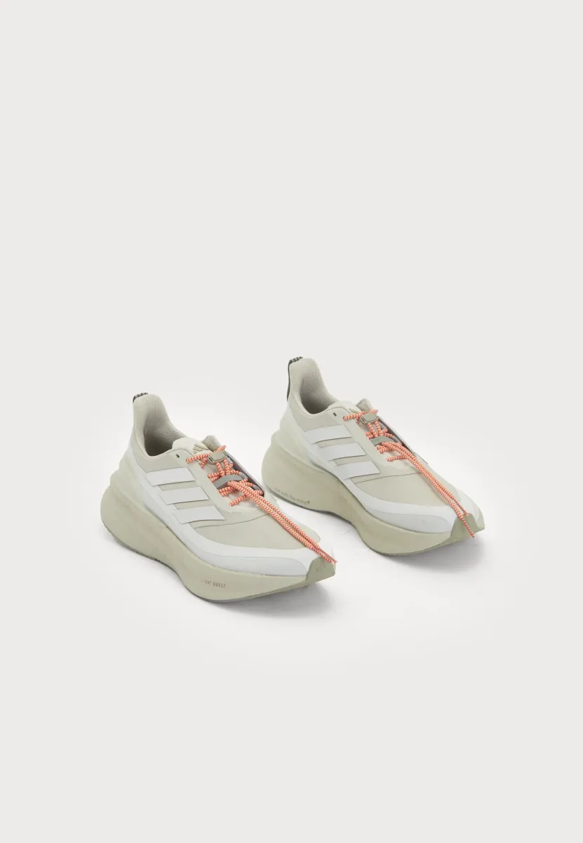 ULTRABOOST 5 HERMANOS KOUMORI - Laufschuh Straße - alumina/grey one/silver-coloured