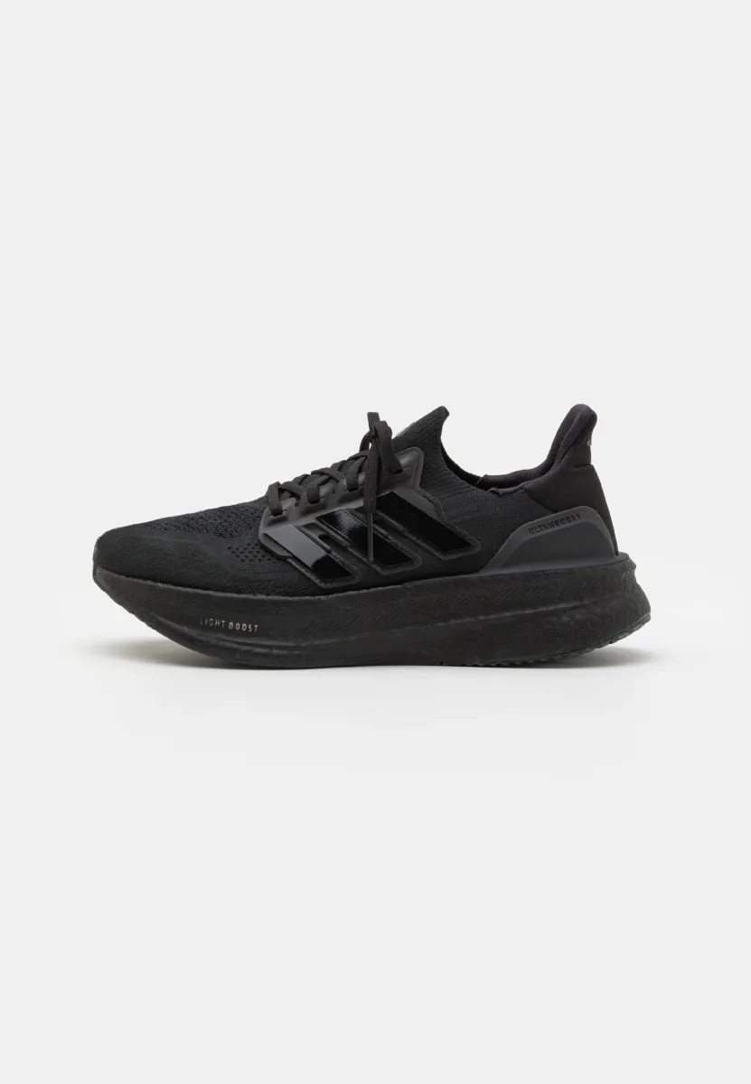 ULTRABOOST 5 - Laufschuh Straße - core black
