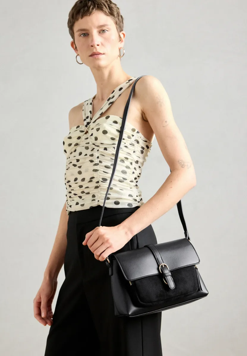 Umhängetasche - black