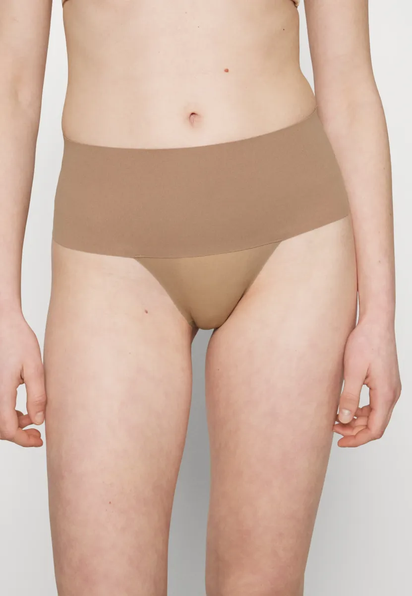 UNDIETECTABLE THONG - String - café au lait