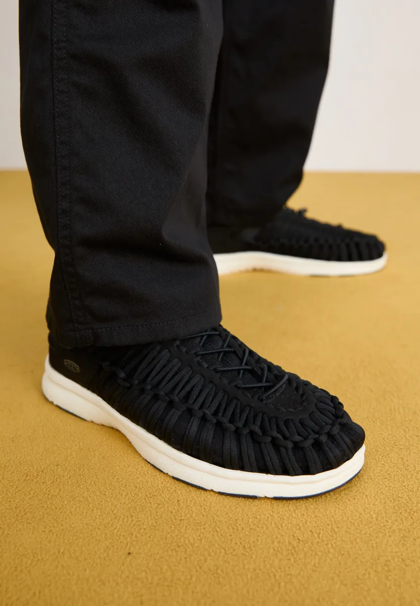 UNEEK O3 - Sneaker low - black
