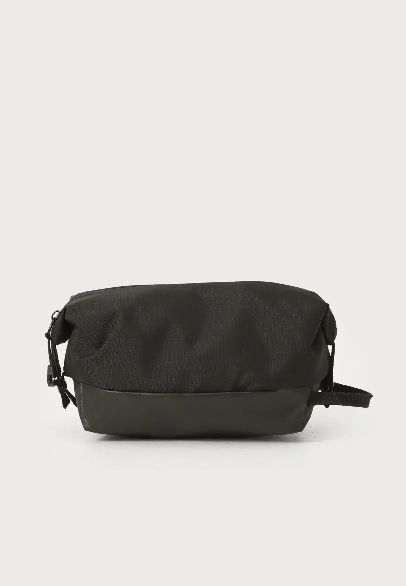 UNISEX - Kosmetiktasche - black