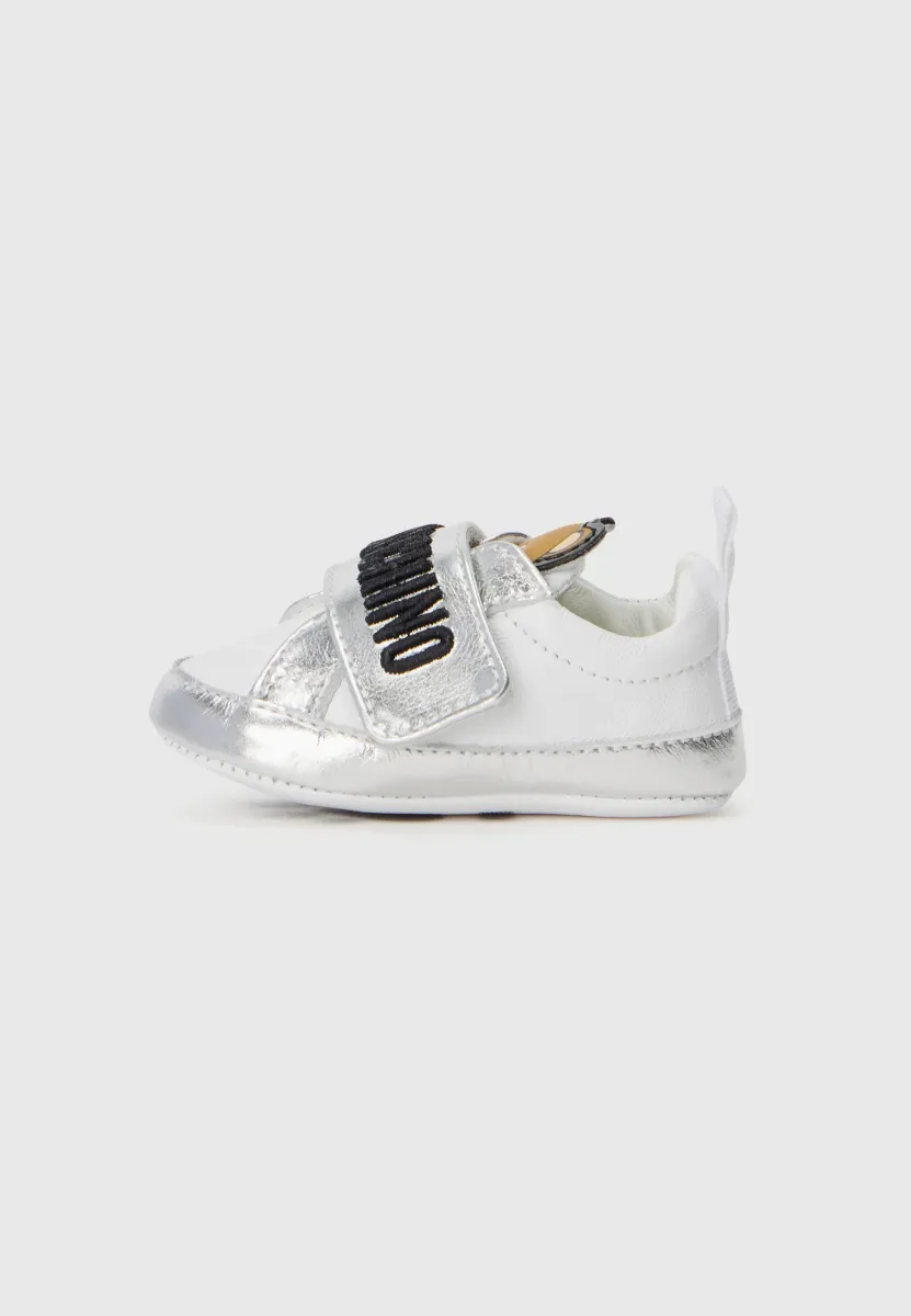UNISEX - Krabbelschuh - white/silver-colored/black
