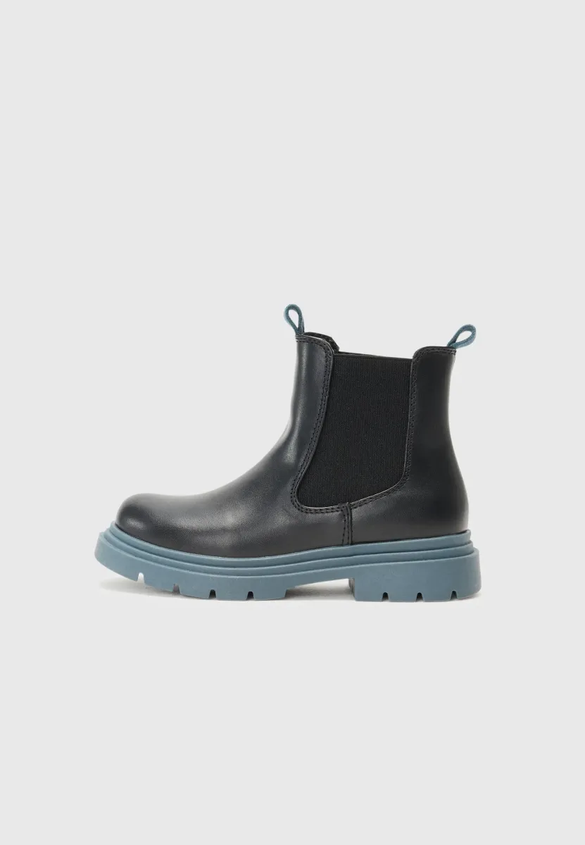 UNISEX - Stiefelette - black