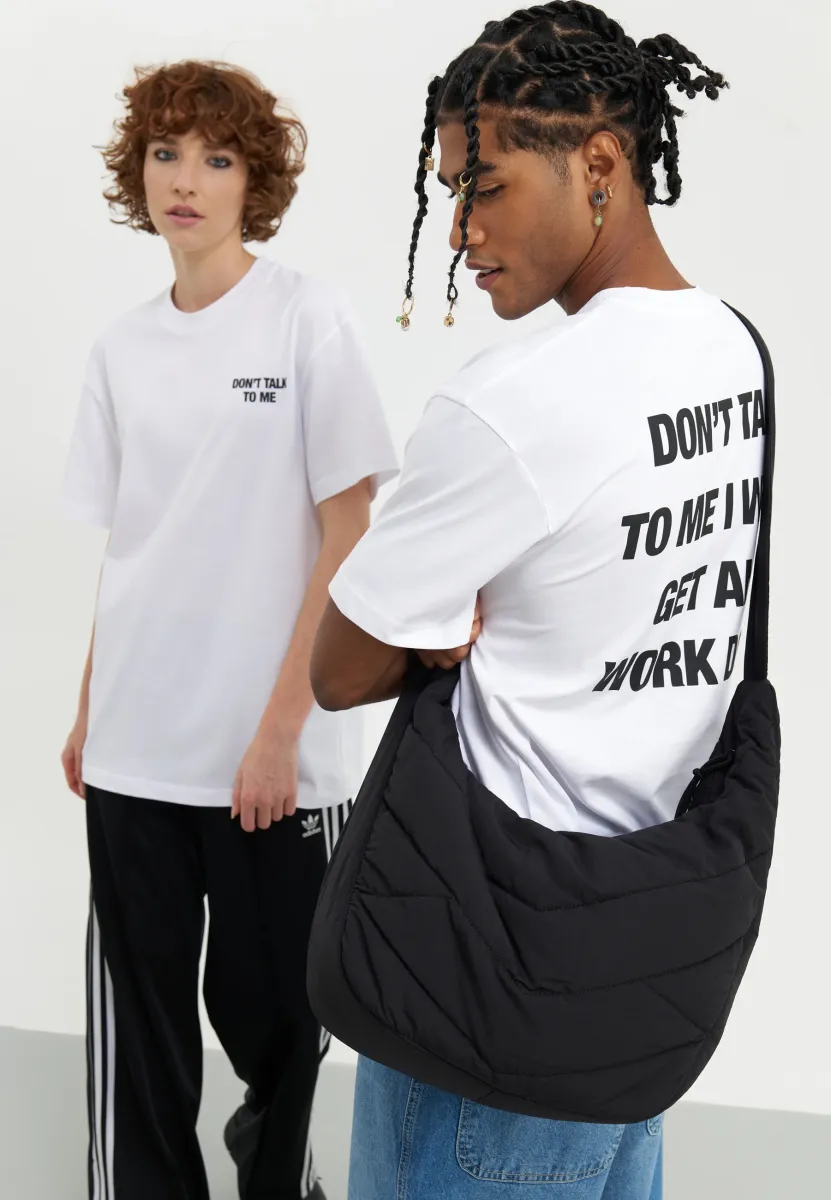 UNISEX - Umhängetasche - black