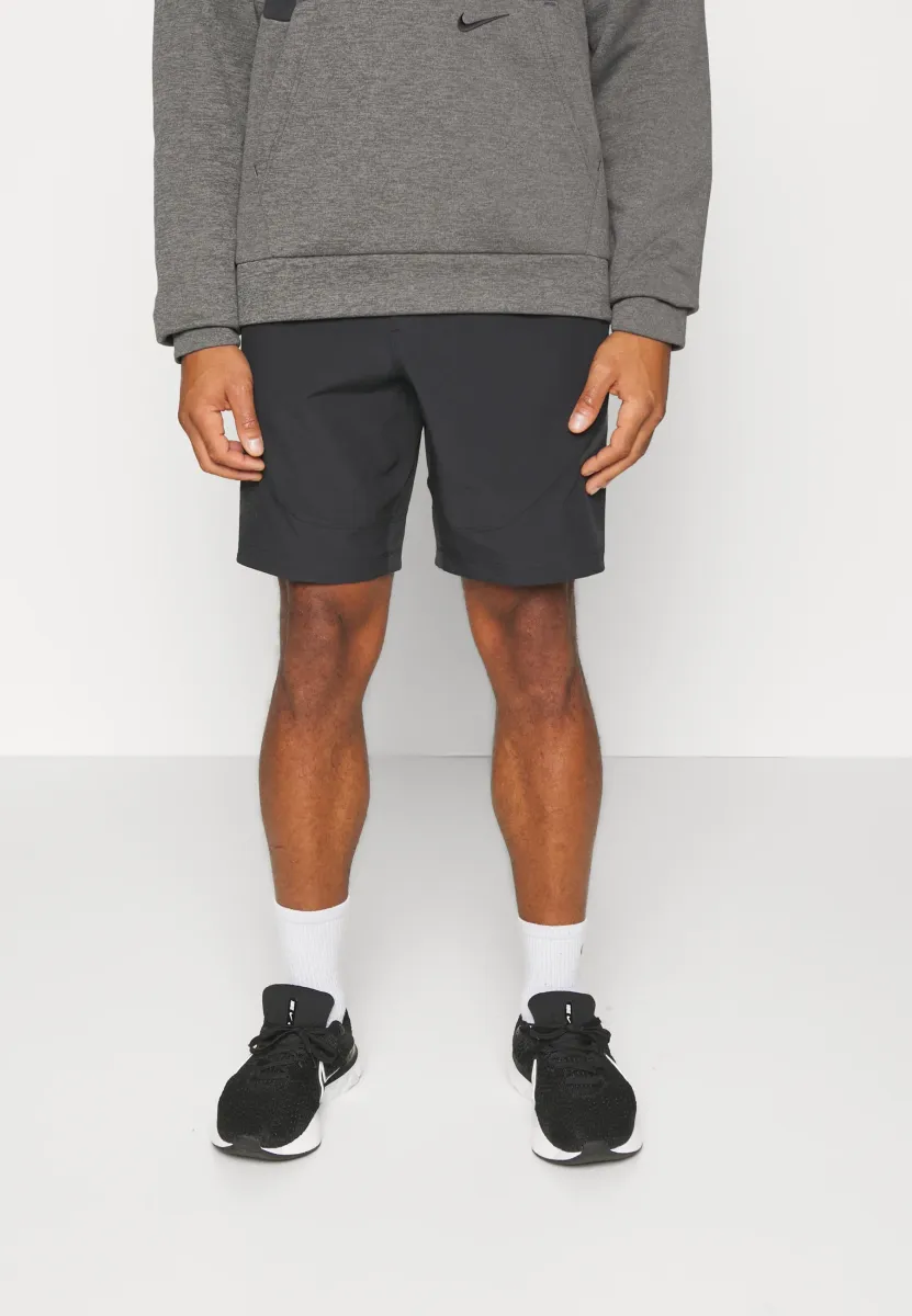 UNSTOPPABLE - Outdoor Shorts - black