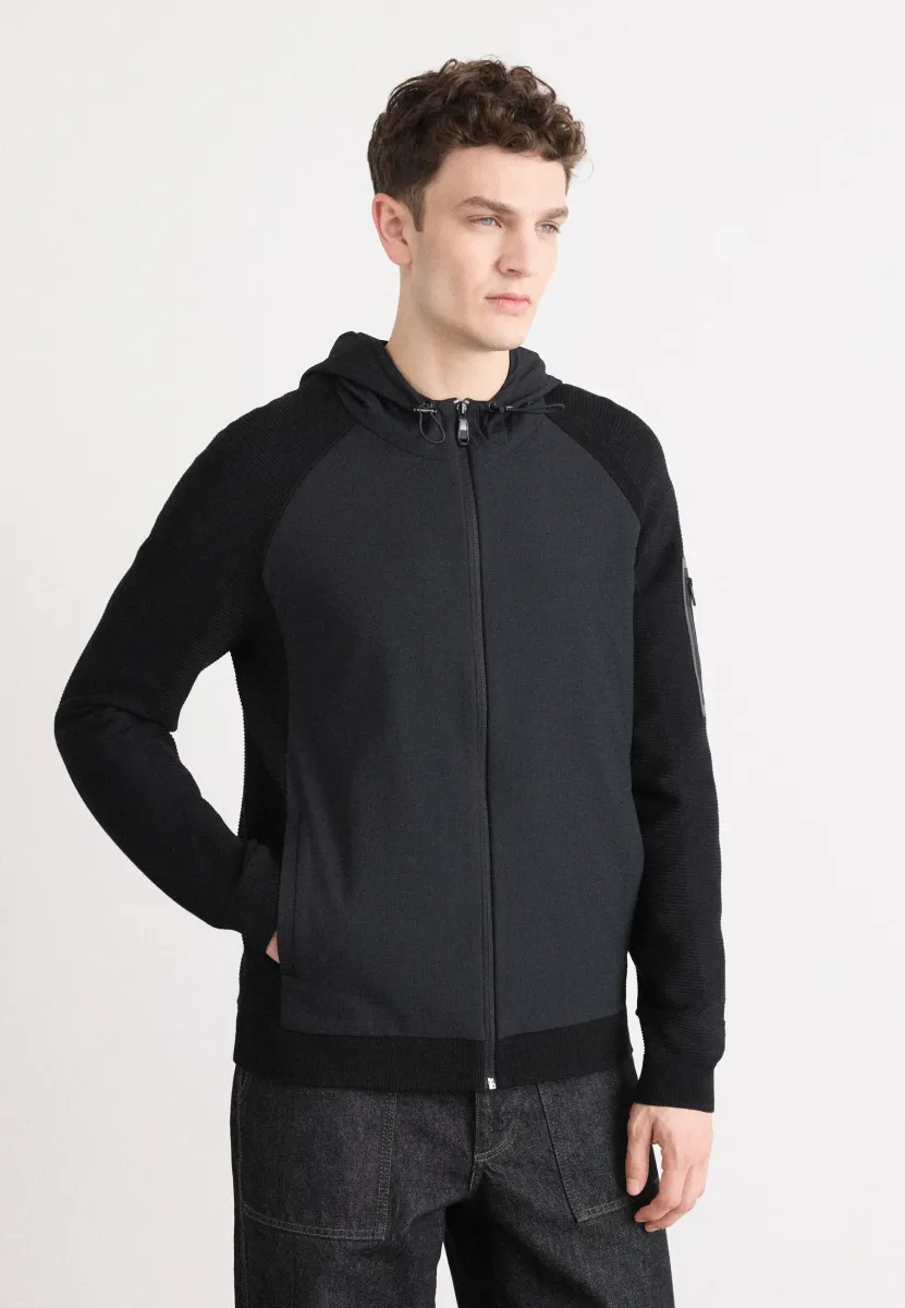 URBAN COMMUTER - Strickjacke - black