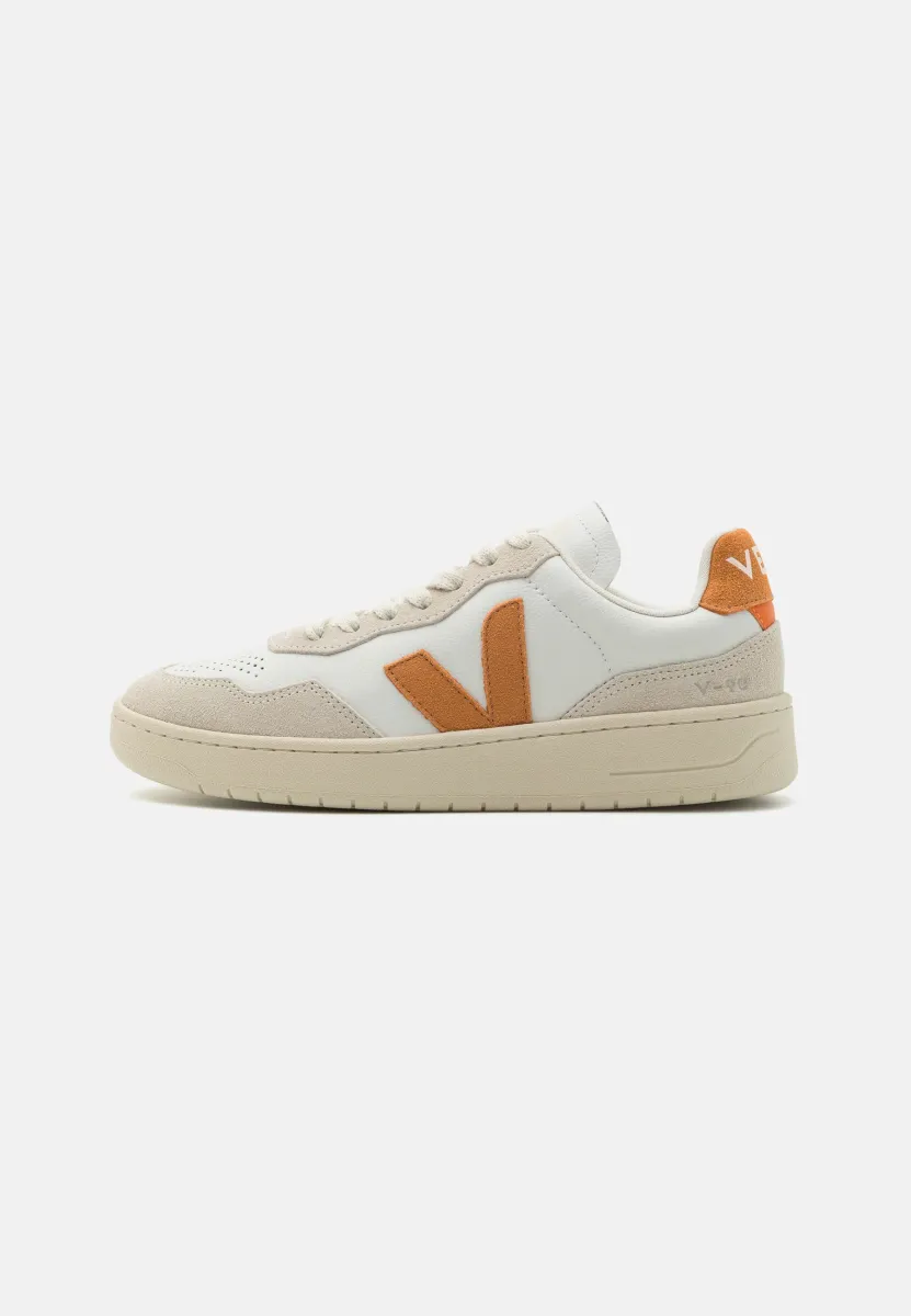 V 90 - Sneaker low - extra white/umber