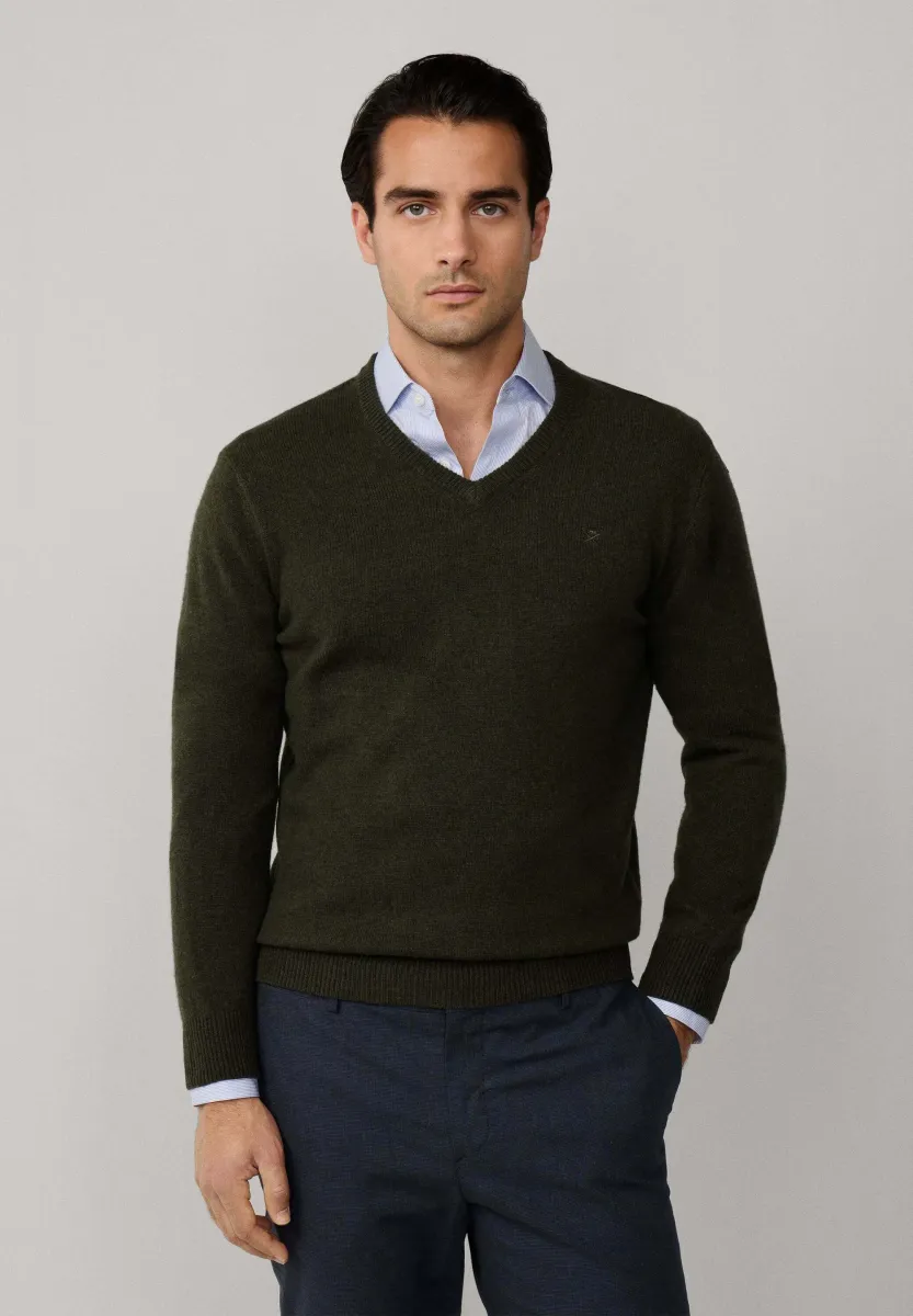 V NECK - Strickpullover - hunter green