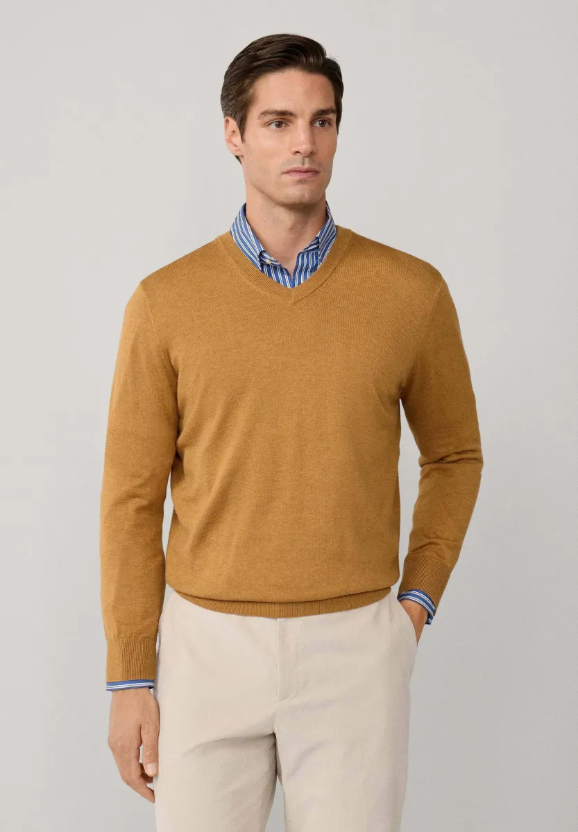 V-NECK - Strickpullover - tobacco brown