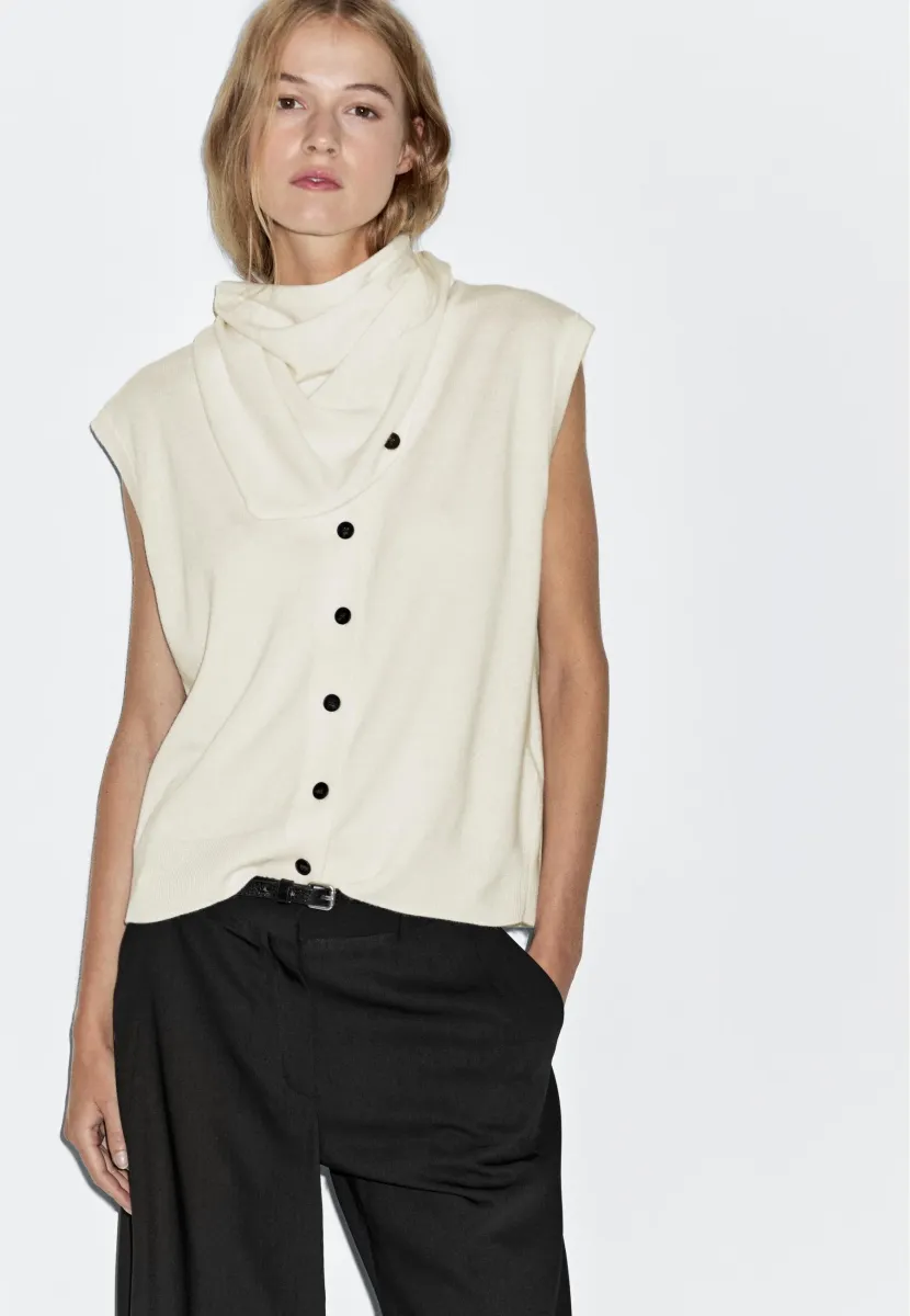 V-NECK WITH SCARF - Strickpullover - beige