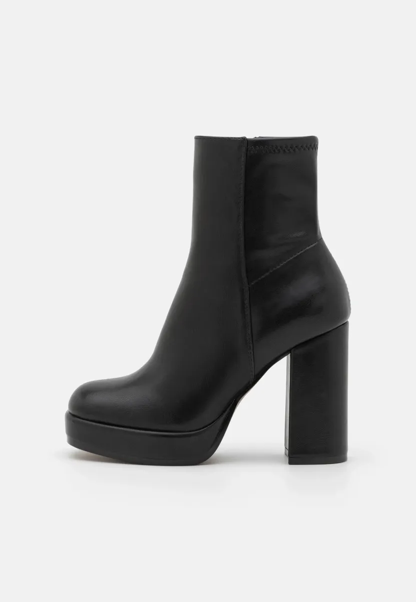 VEGAN IZABELLE - Plateaustiefelette - black