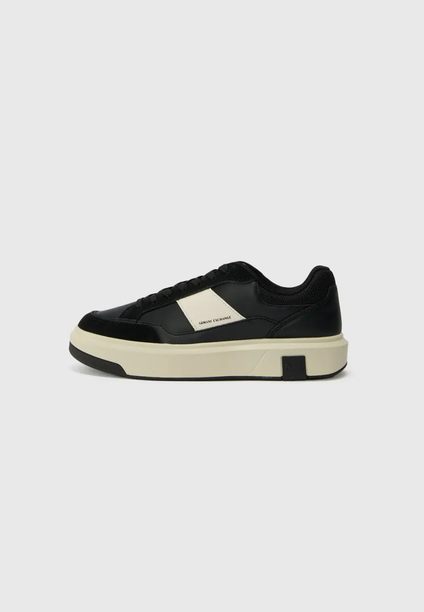 VENICE - Sneaker low - black/off white