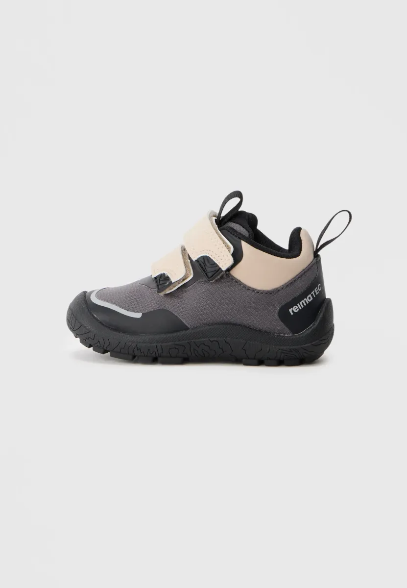 VIIKARI UNISEX - Sneaker high - soft black