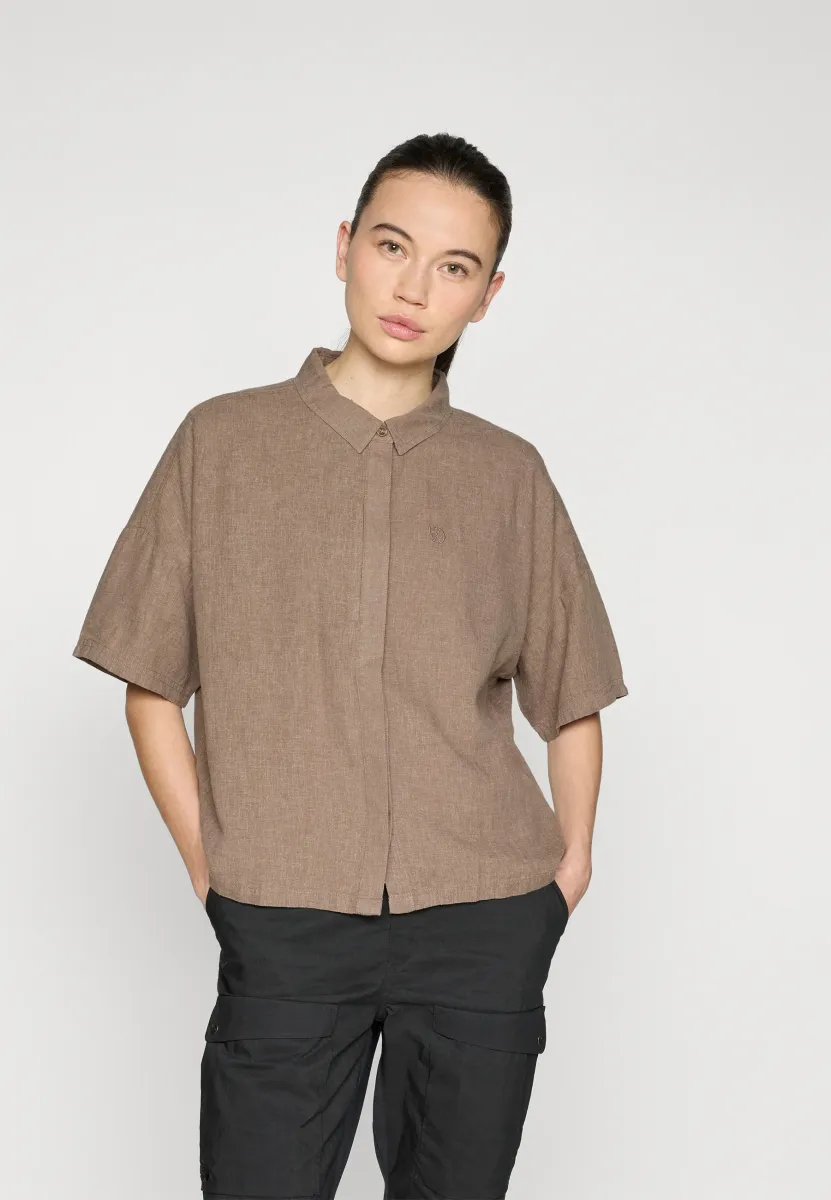 ÖVIK HEMP CAMP SHIRT - Bluse - suede brown