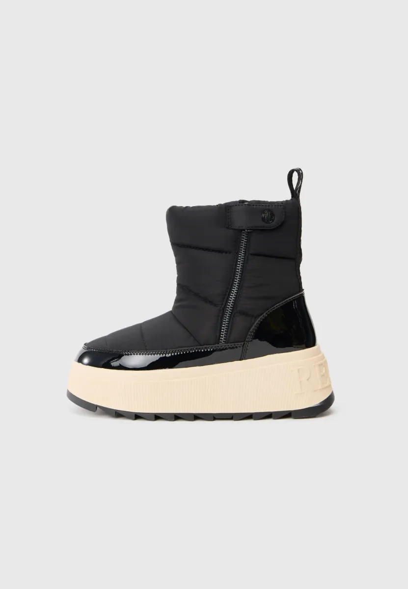 VIXXI - Snowboot/Winterstiefel - black