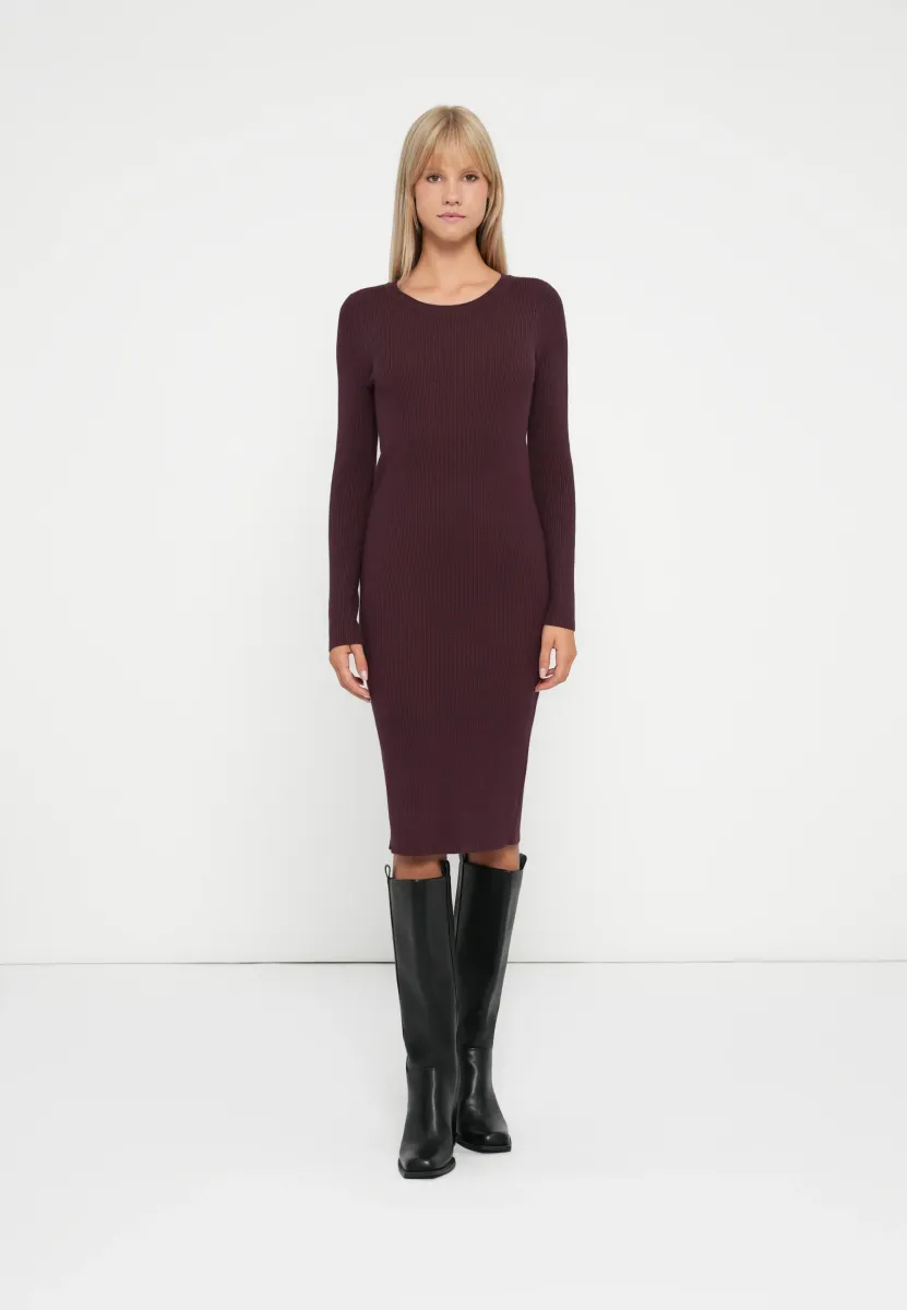 VMGIZELLE  - Strickkleid - winetasting