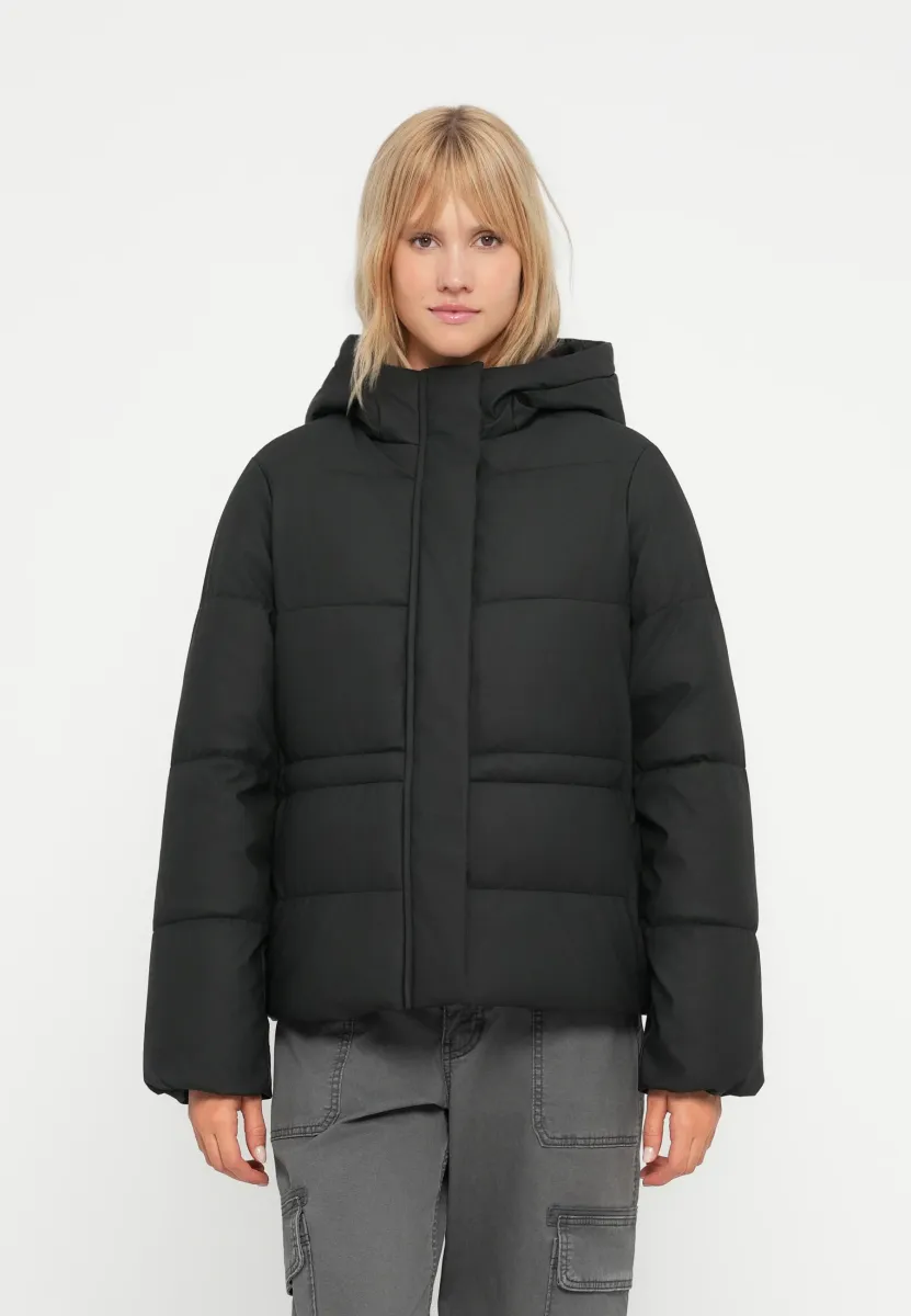 VMGRETA SOPHIA HOOD SHORT JACKET - Winterjacke - black
