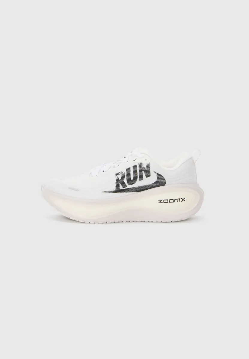 VOMERO PLUS - Laufschuh Trail - summit white/black/college grey/sail/sequoia/anthracite