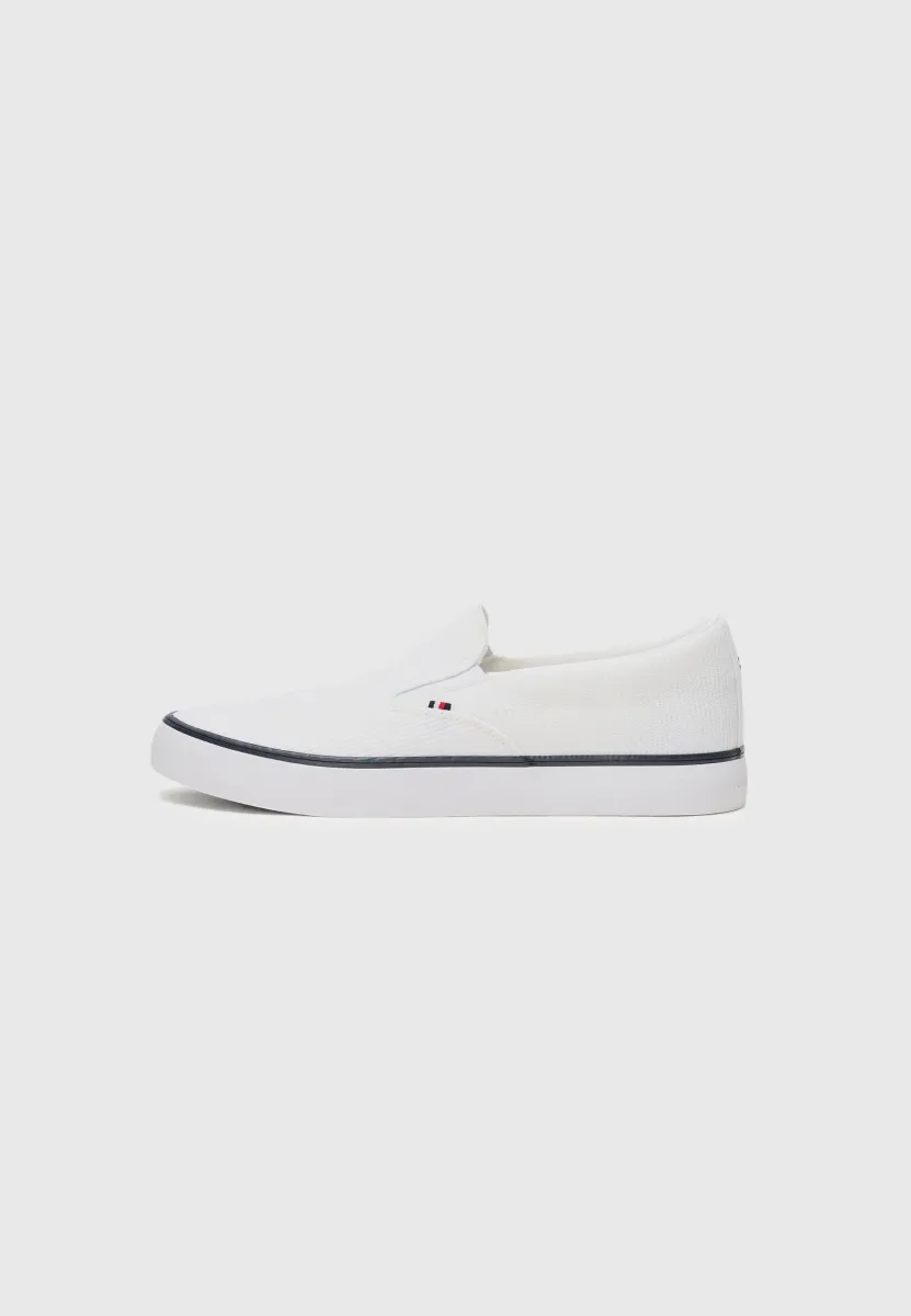 VULC CORE II - Sneaker low - white