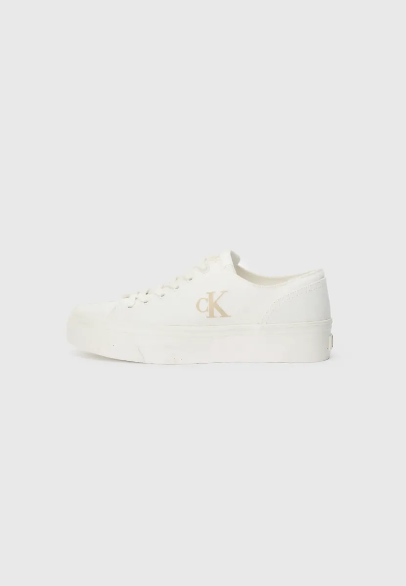 VULC LOW - Sneaker low - off-white