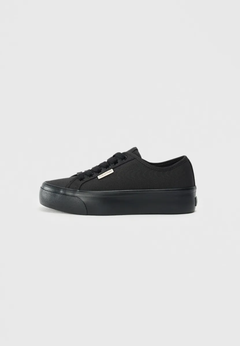 VULC MOIRE - Sneaker low - triple black