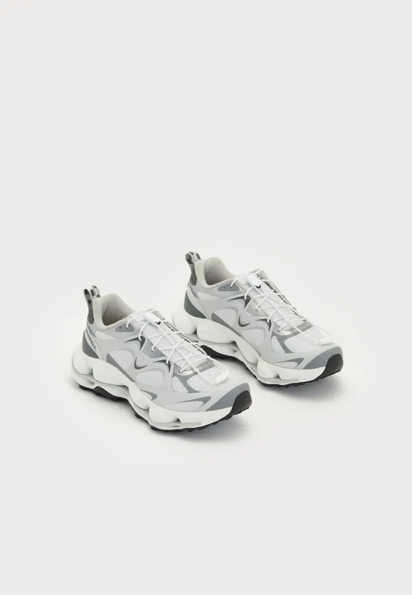 W SPEED ARC MATIS - Sneaker low - white/pigeon