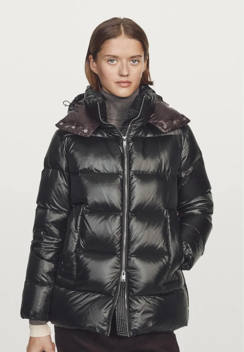 WATER-REPELLENT PUFFER - Daunenjacke - black