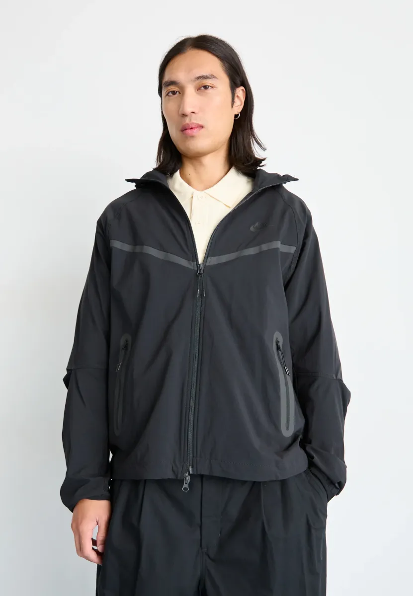 Windbreaker - black