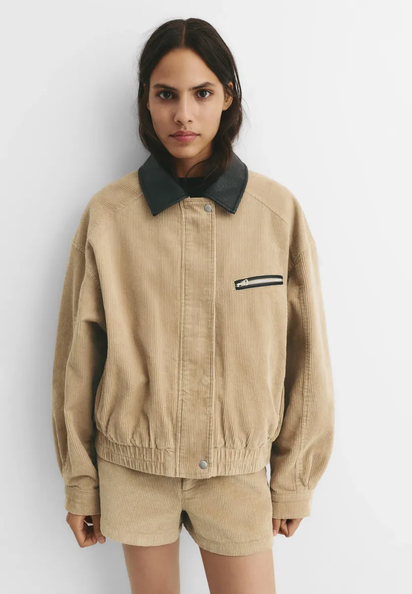 WITH CONTRASTING COLLAR - Leichte Jacke - sand