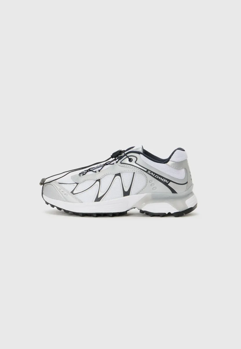 XT WHISPER UNISEX - Sneaker low - white/silver-coloured/dark navy