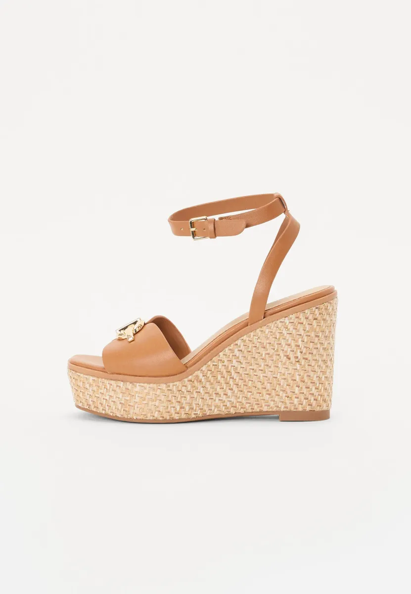 YBYLIN  - Keilsandalette - medium brown