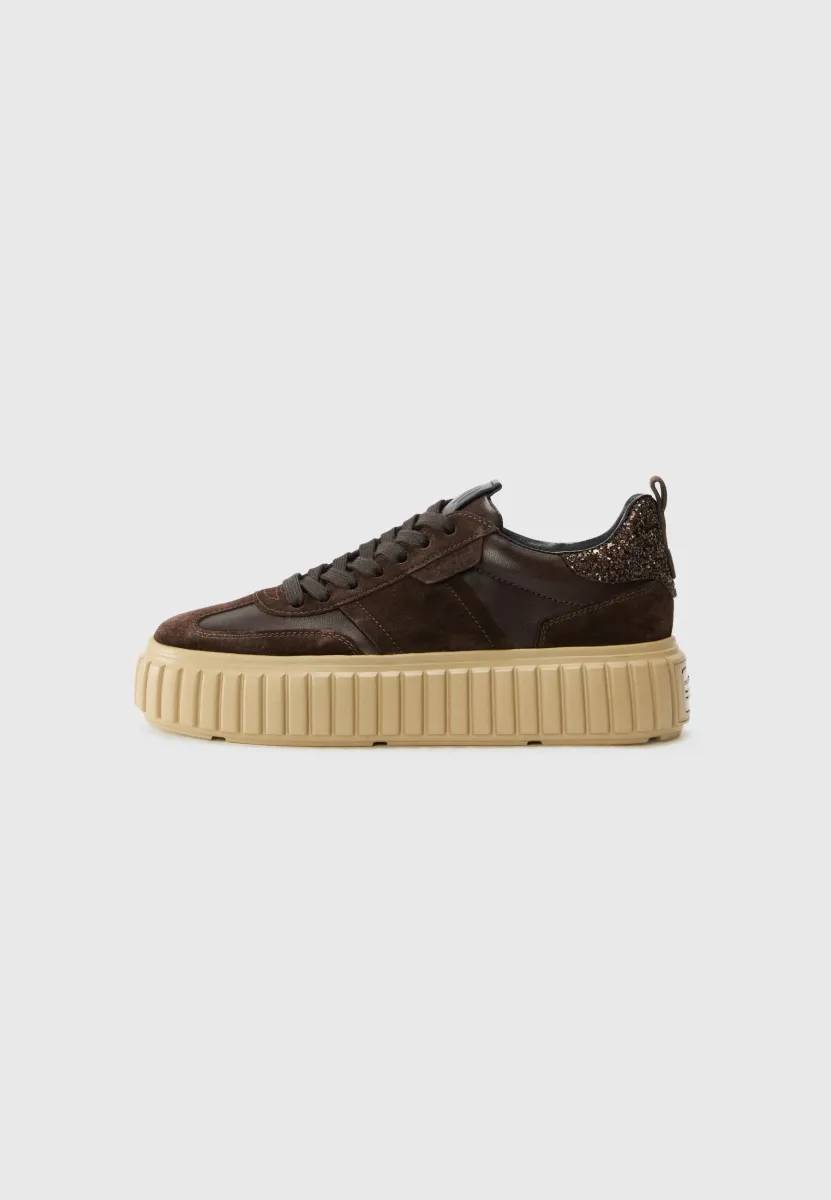 ZAP - Sneaker low - pepe/schwarz sohle nuts