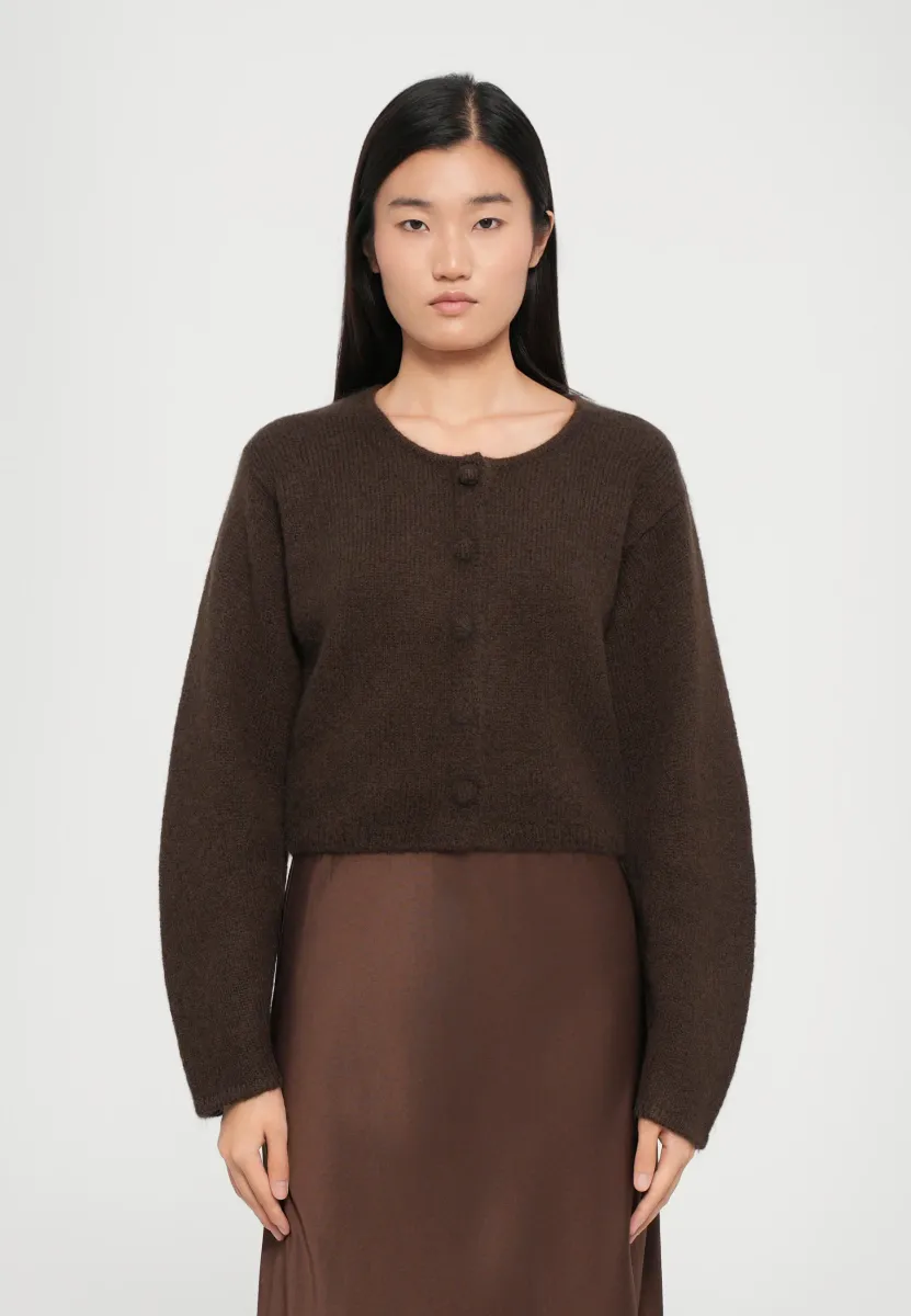 ZHAREA - Strickjacke - dark mahogany