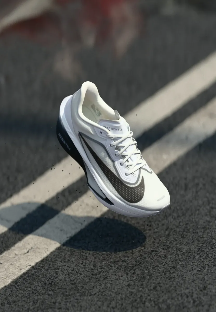 ZOOM FLY 6 - Laufschuh Straße - white/black/smoke grey/metallic silver
