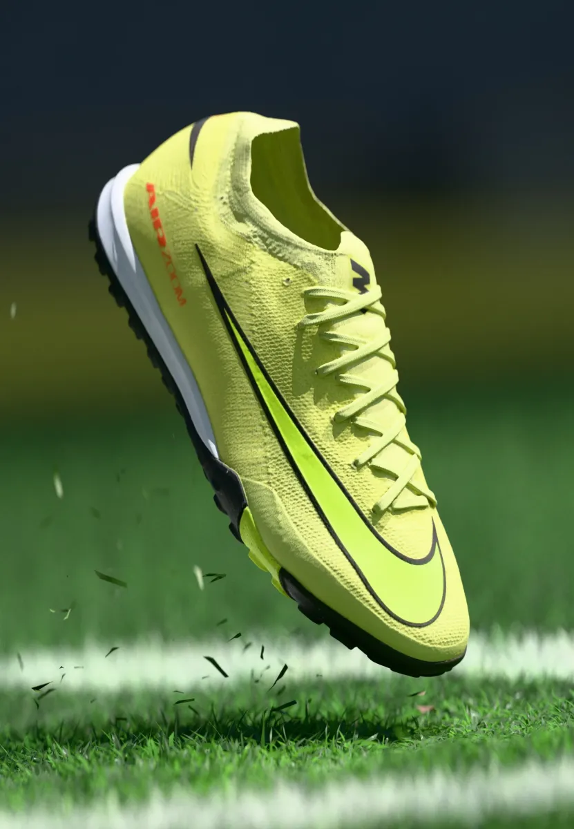 ZOOM VAPOR 16 PRO TF - Fußballschuhe Kunstrasen - limelight/volt/hyper crimson