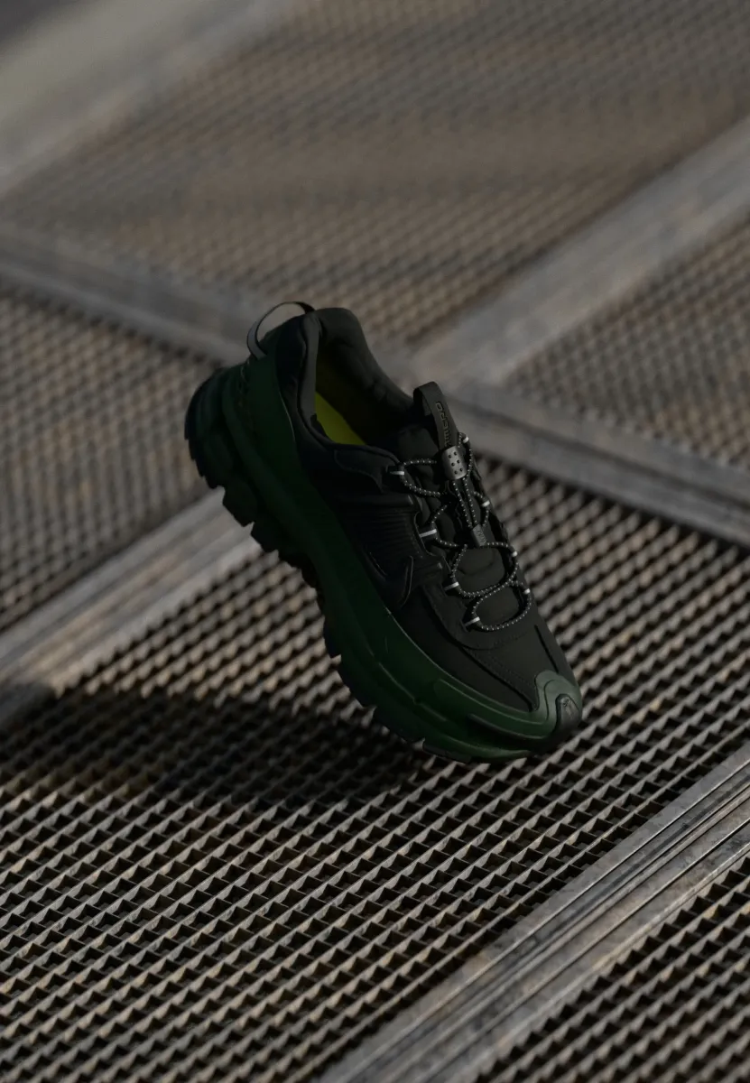 ZOOM VOMERO ROAM UNISEX - Sneaker low - sequoia/black/light lemon twist