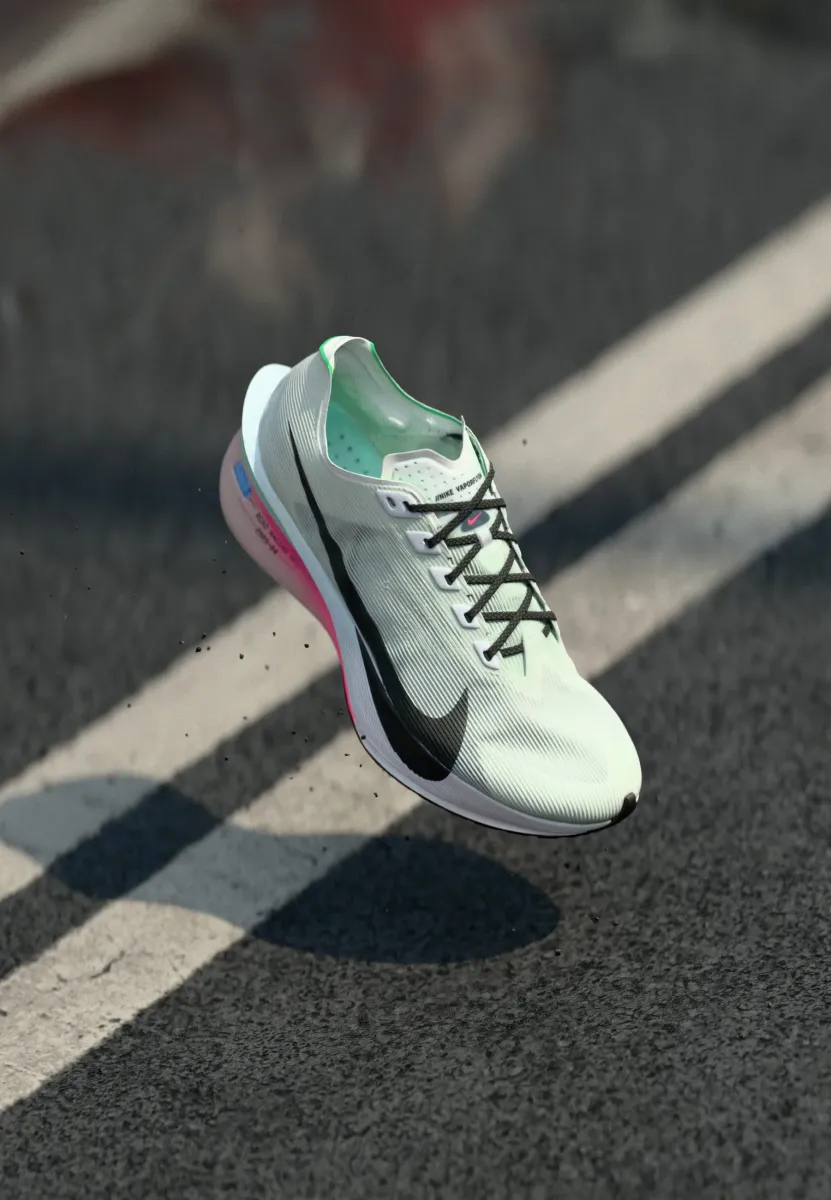 ZOOMX VAPORFLY NEXT% 4 - Laufschuh Straße - white/black/hyper pink/mint foam/silt red/glacier blue